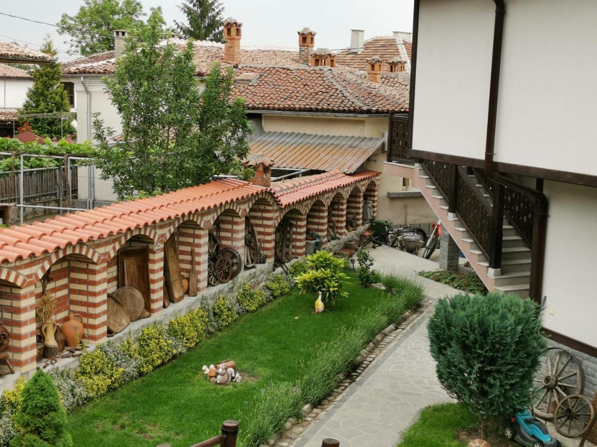 Възрожденски Комплекс Чардакъ Сопот Exterior foto