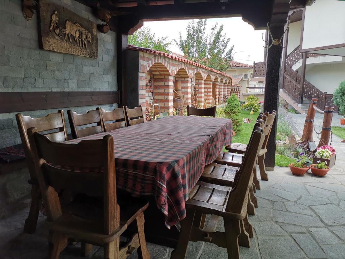 Възрожденски Комплекс Чардакъ Сопот Exterior foto